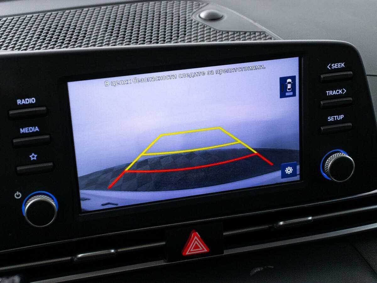 Hyundai Elantra 2021 года с пробегом. Фото: #14