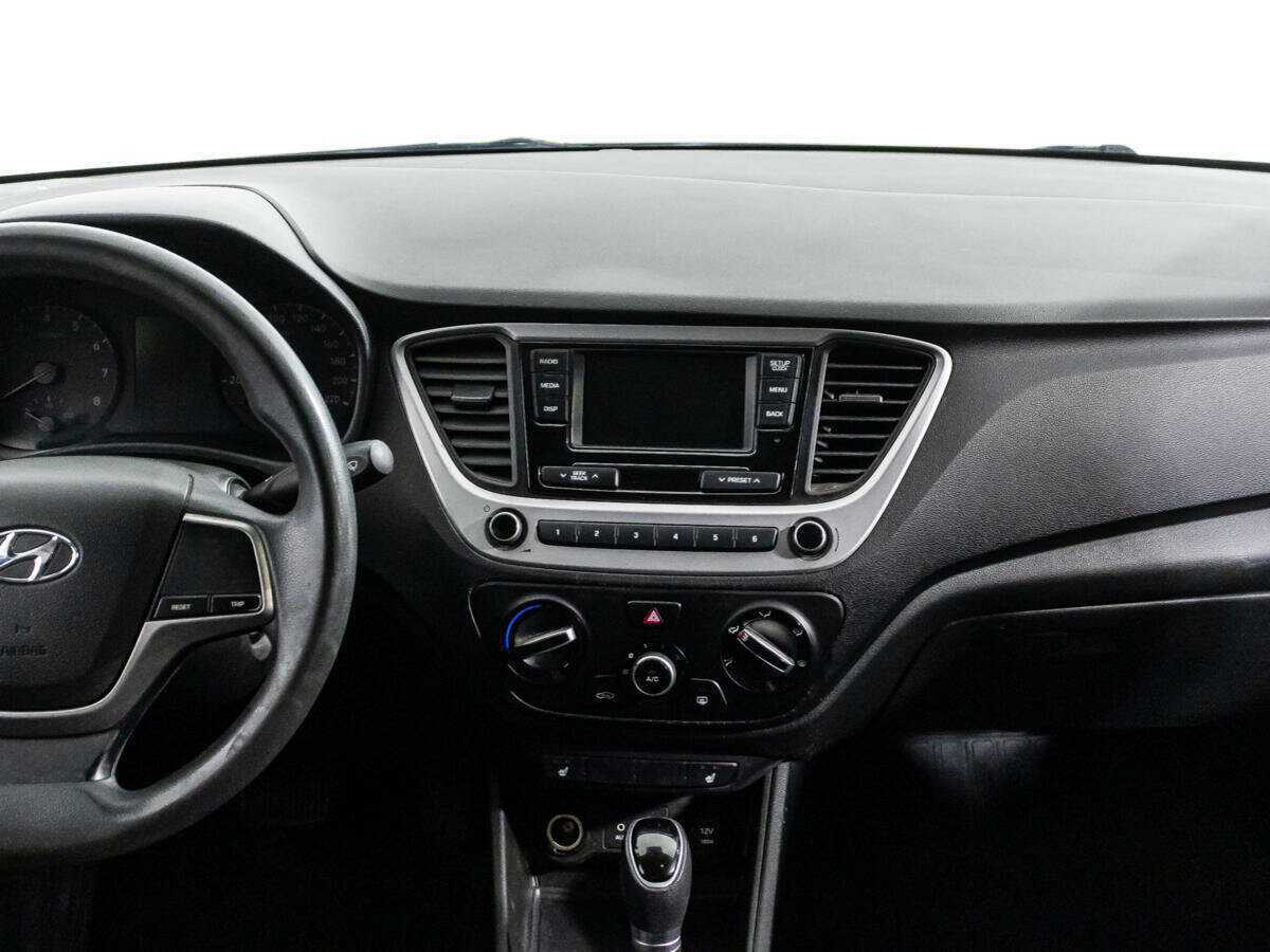 Б/У Хендай Солярис 2017 года. Фото: #13