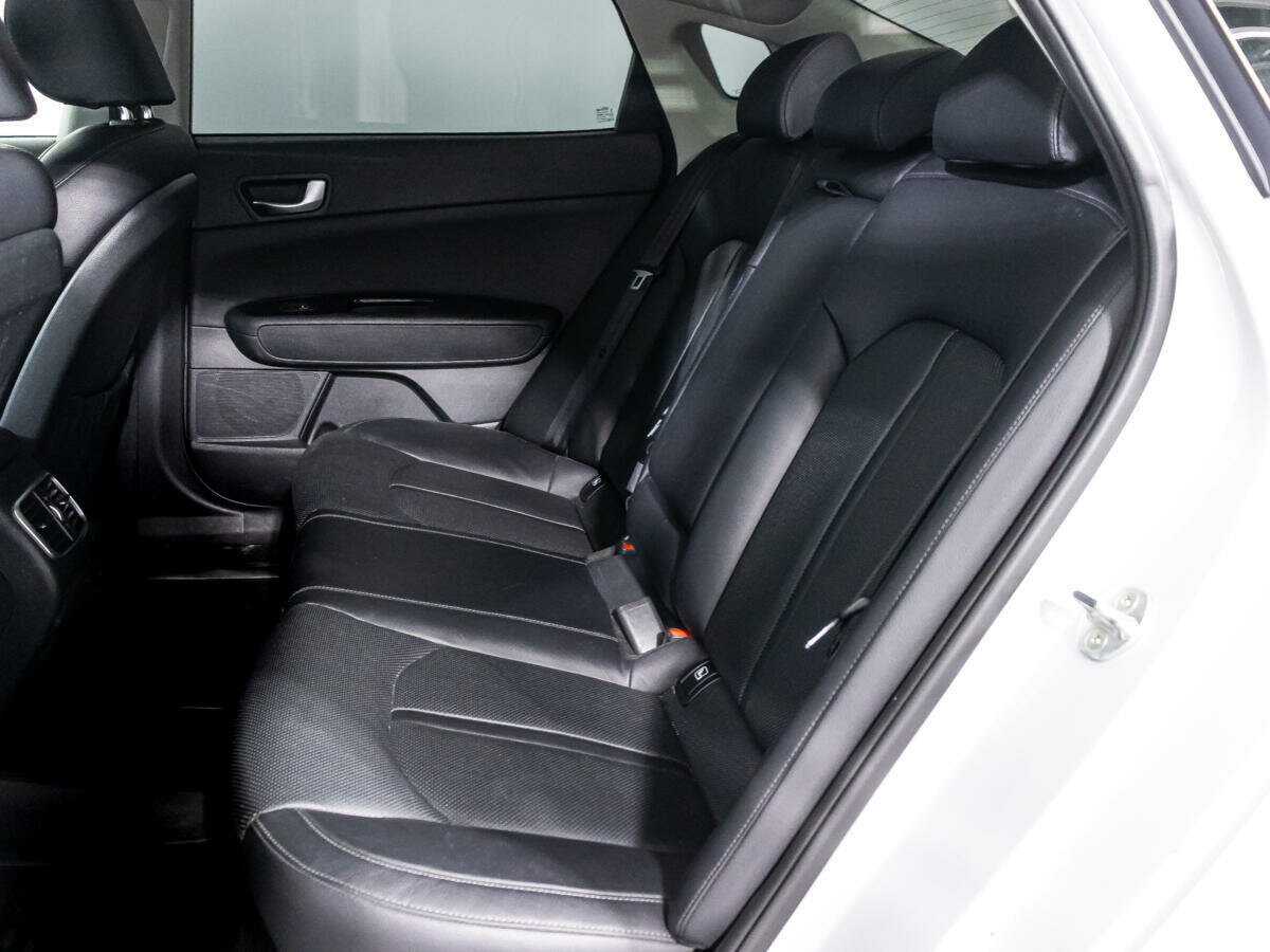 Б/У Киа Оптима 2019 года. Фото: #9