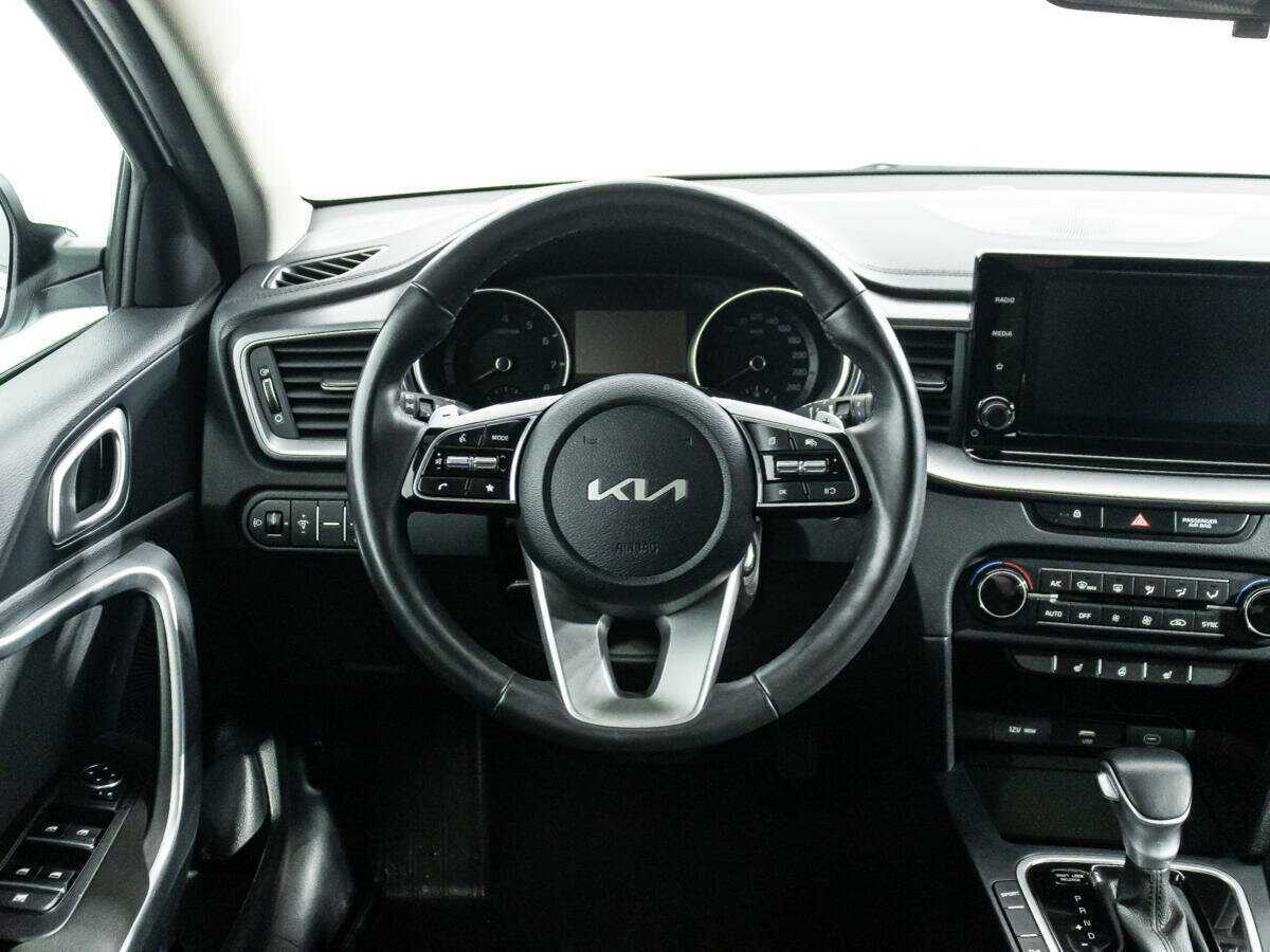 Kia Ceed 2023 года с пробегом. Фото: #19