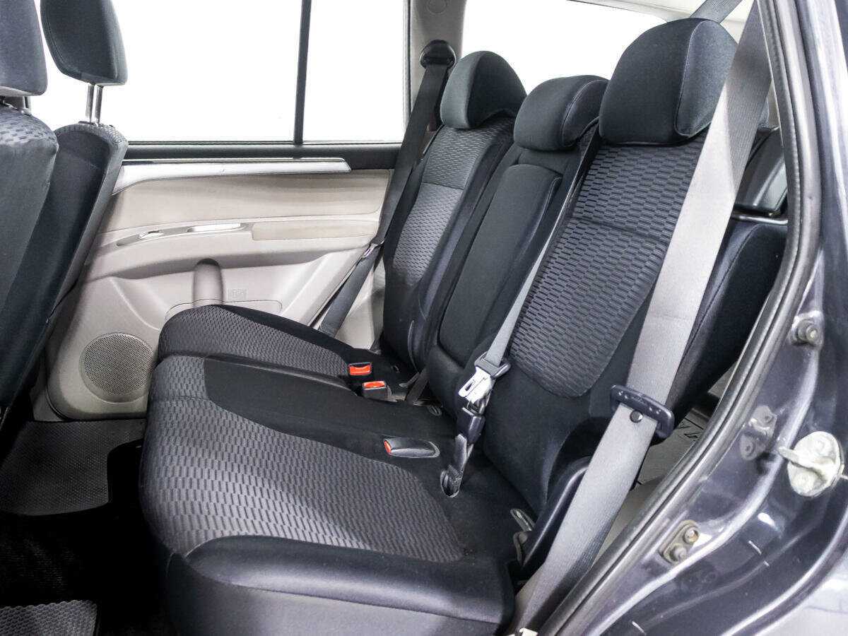 Б/У Митсубиши Паджеро Спорт 2012 года. Фото: #9