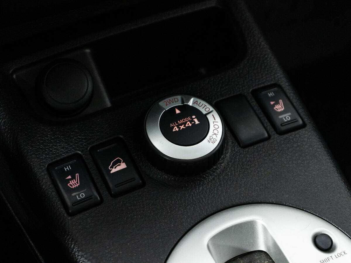 Б/У Ниссан Икс-Трейл 2012 года. Фото: #15