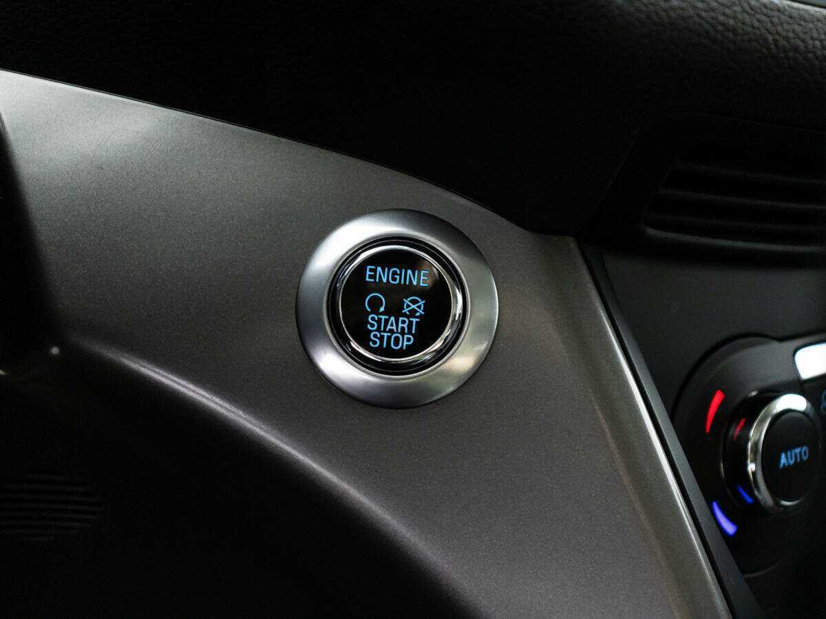 Б/У Форд Куга 2016 года. Фото: #16