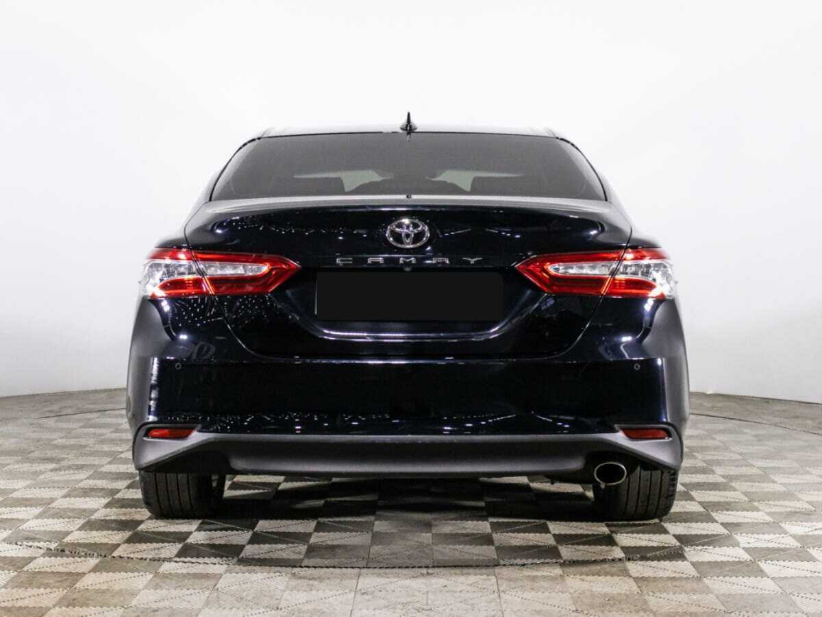 Toyota Camry 2018 года с пробегом. Фото: #5