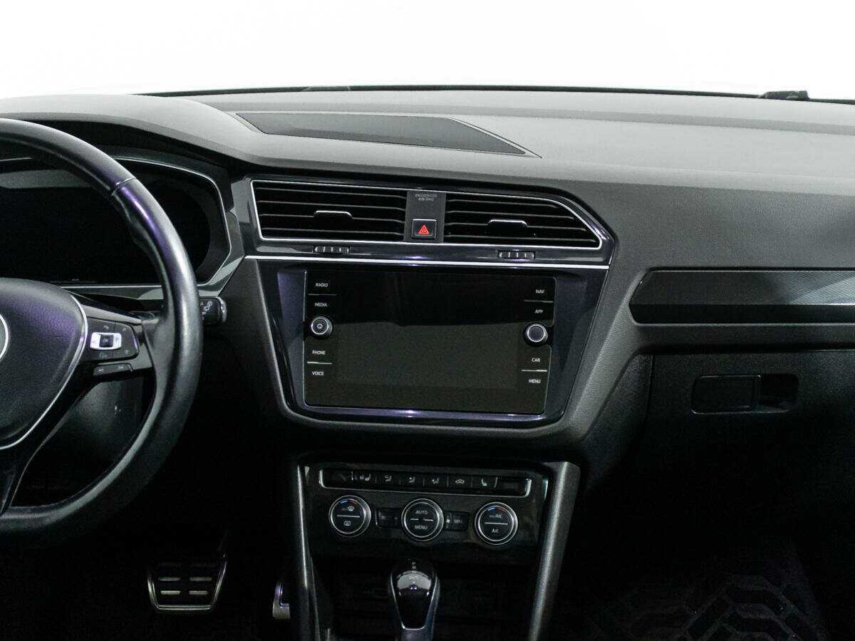 Volkswagen Tiguan 2018 года с пробегом. Фото: #12