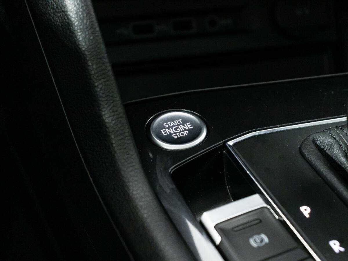 Volkswagen Tiguan 2018 года с пробегом. Фото: #20