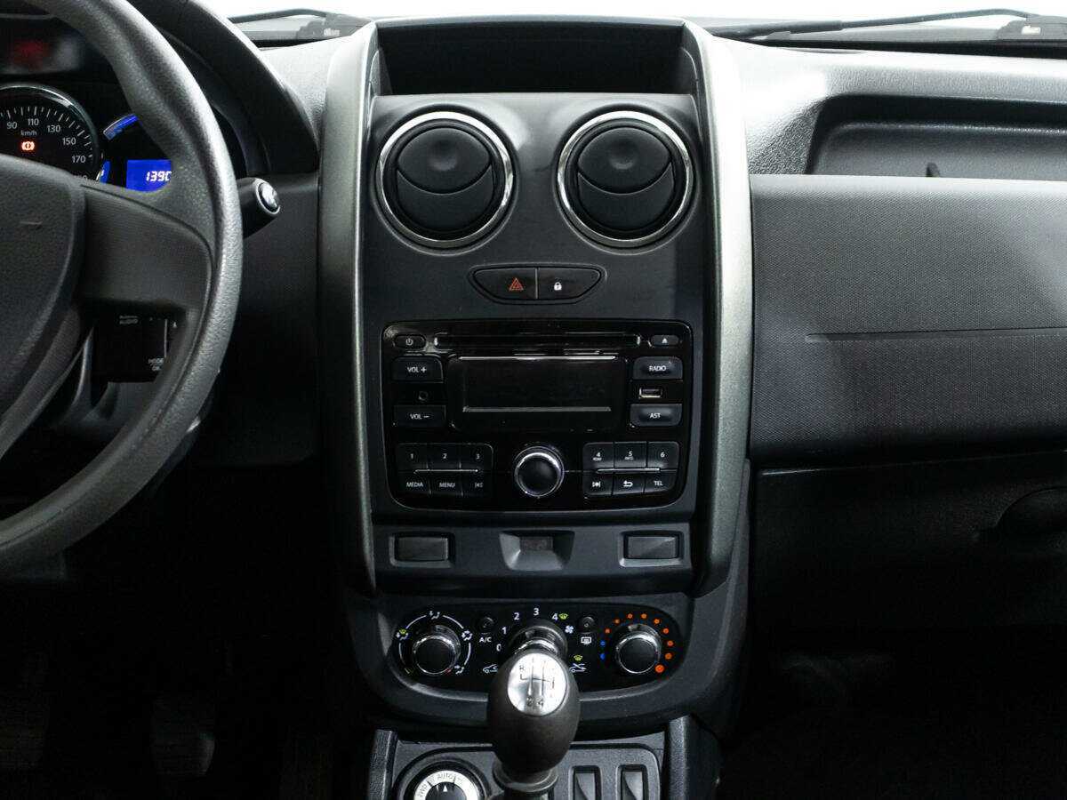 Б/У Рено Дастер 2016 года. Фото: #13