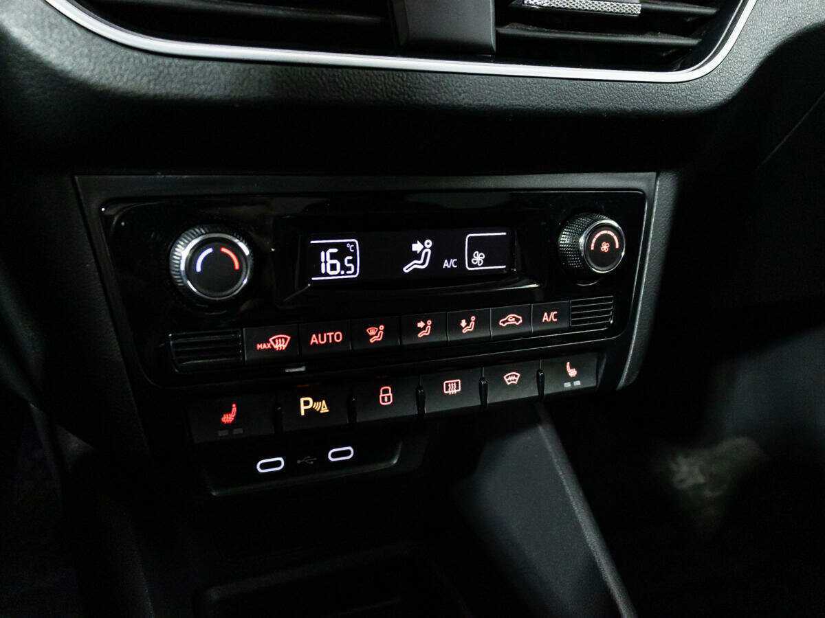 Б/У Фольксваген Поло 2021 года. Фото: #15