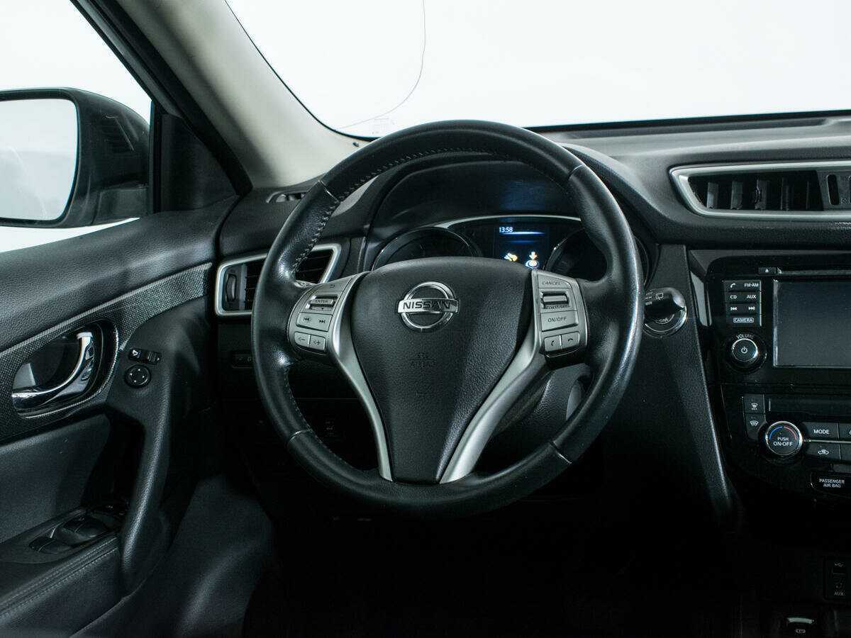 Б/У Ниссан Икс-Трейл 2015 года. Фото: #11