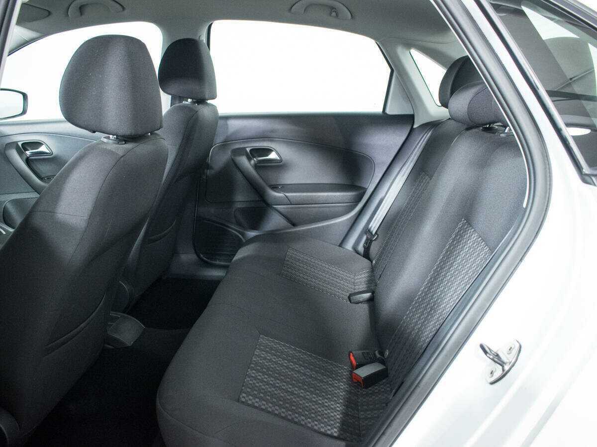 Б/У Фольксваген Поло 2019 года. Фото: #9