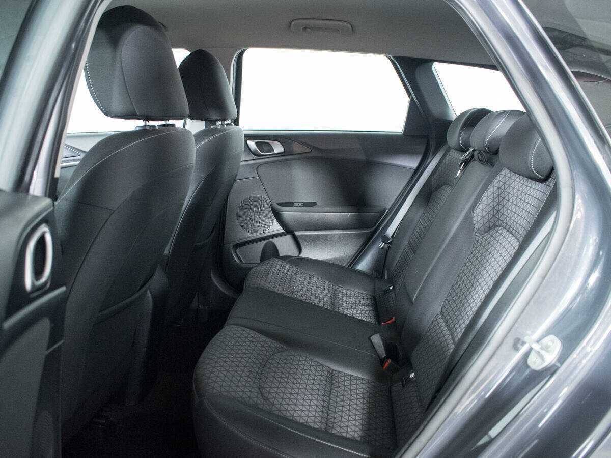 Б/У Киа Сид 2019 года. Фото: #9