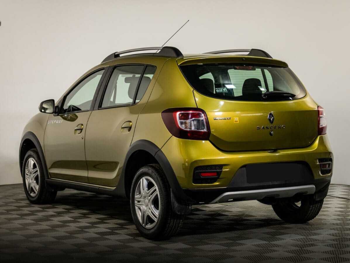 Б/У Рено Сандеро 2017 года. Фото: #5