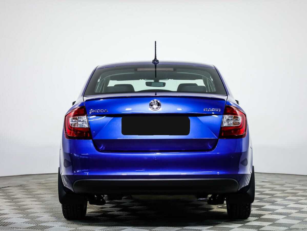 Б/У Шкода Рапид 2018 года. Фото: #4