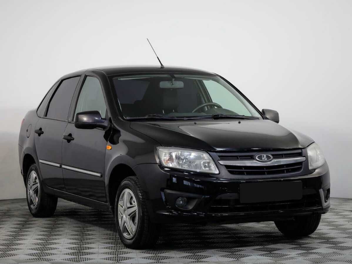 Б/У Лада (ВАЗ) Гранта 2014 года. Фото: #1