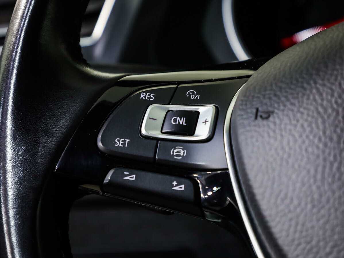 Volkswagen Tiguan 2019 года с пробегом. Фото: #18
