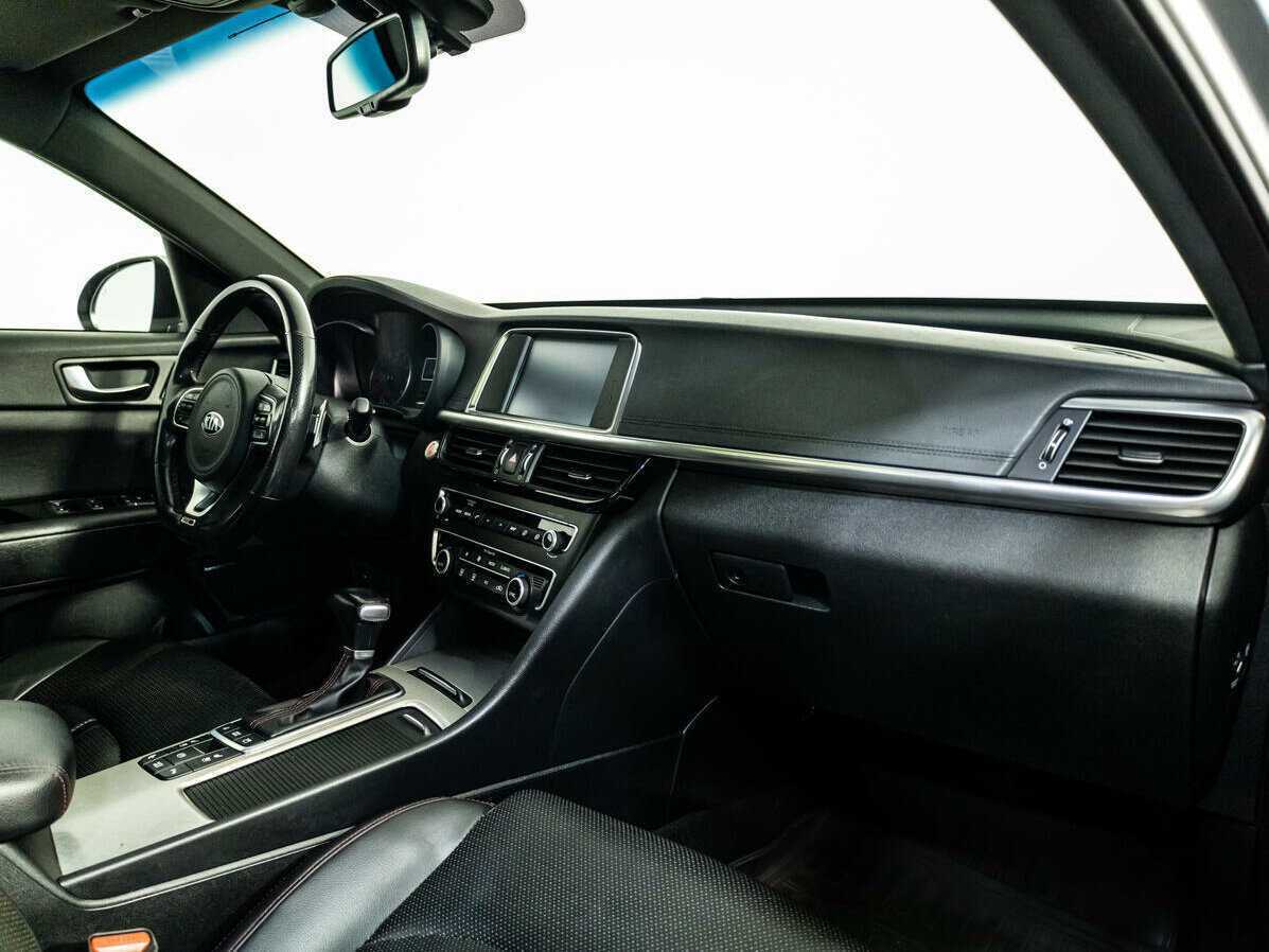 Б/У Киа Оптима 2016 года. Фото: #7