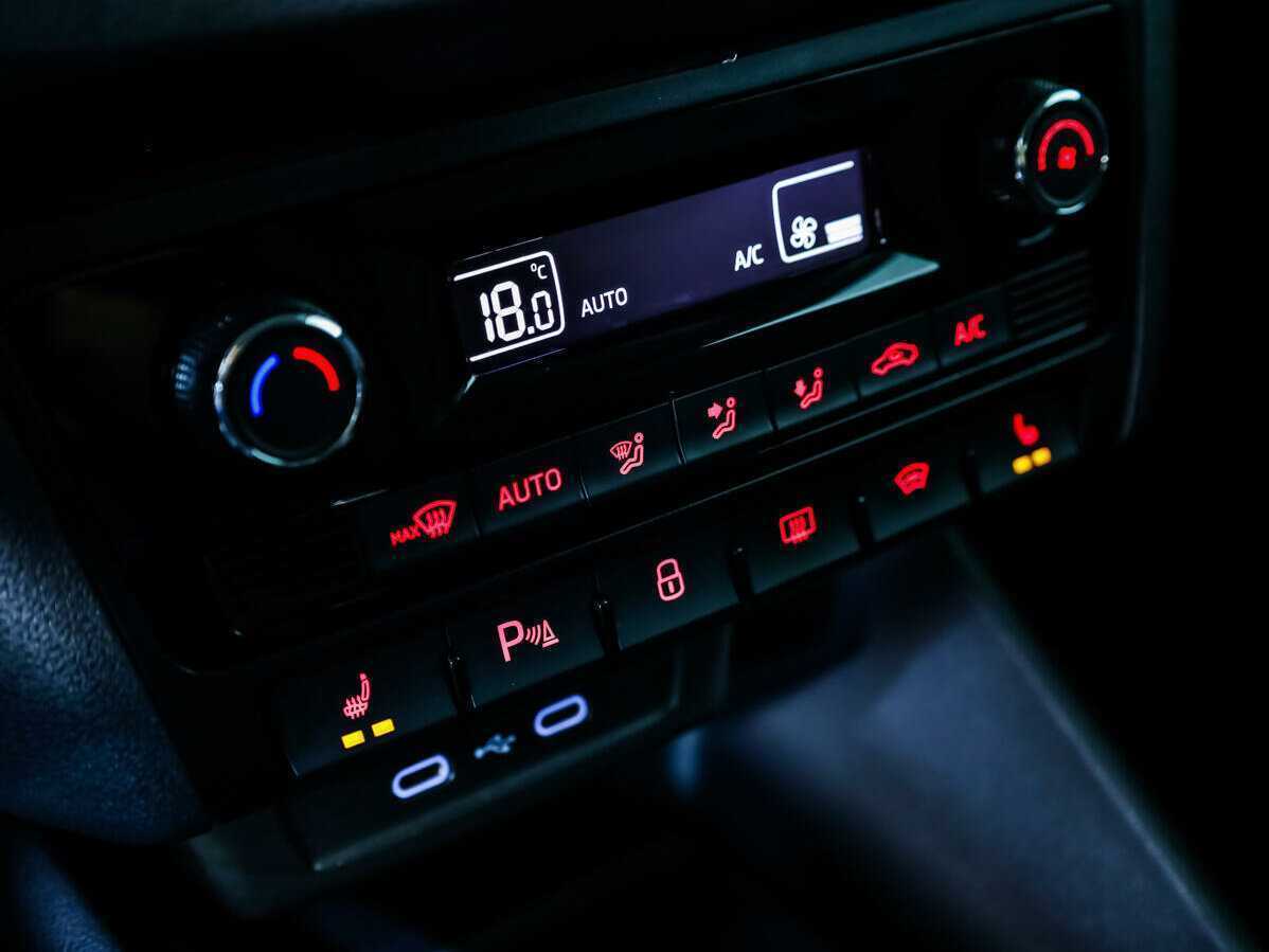 Б/У Фольксваген Поло 2020 года. Фото: #13