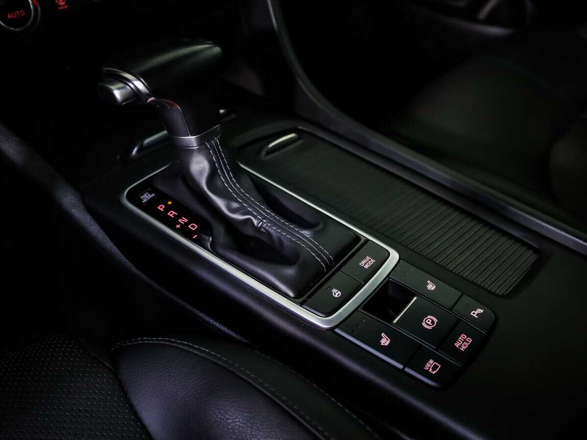 Б/У Киа Оптима 2019 года. Фото: #14