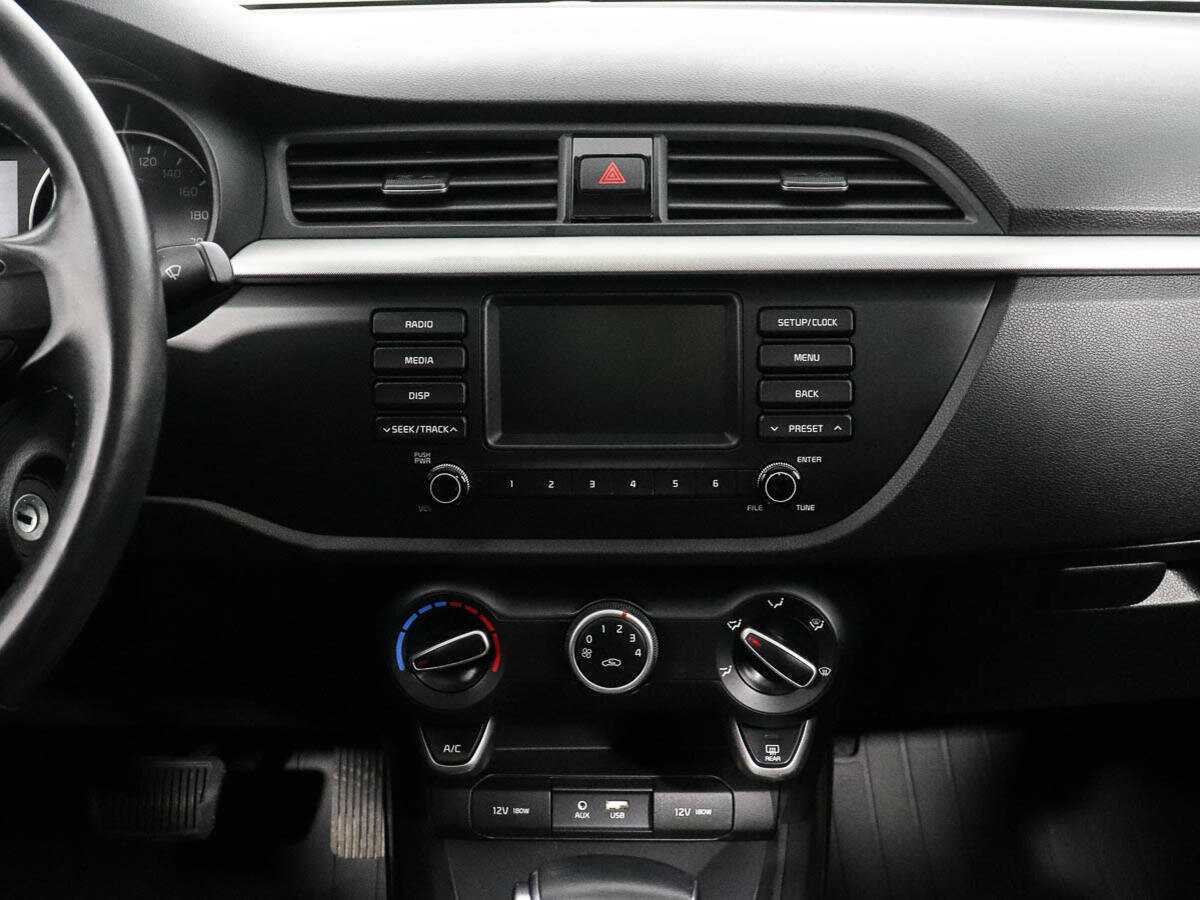 Б/У Киа Рио 2018 года. Фото: #13