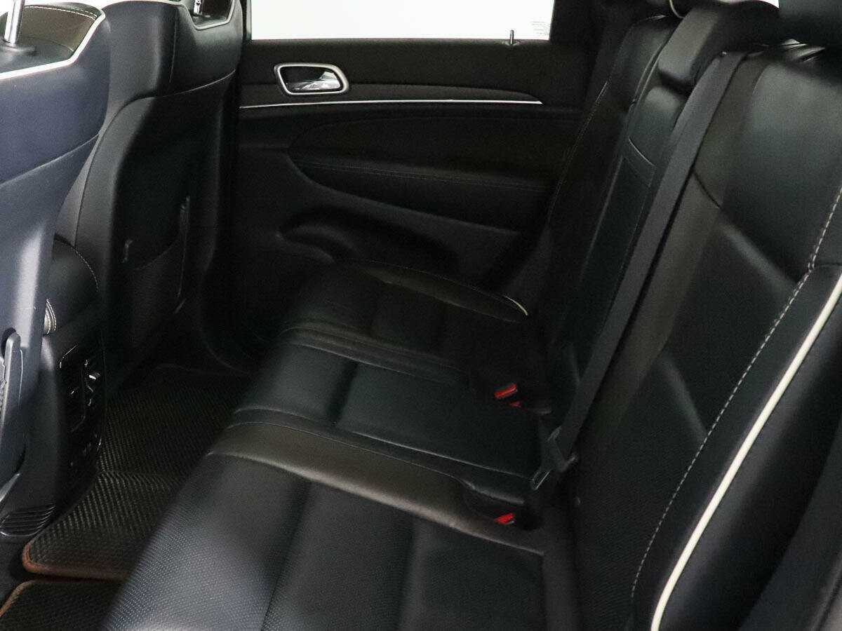 Jeep Grand Cherokee 2014 года с пробегом. Фото: #12