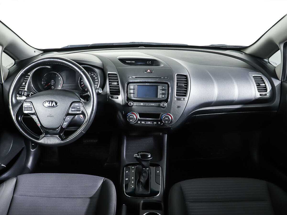 Б/У Киа Церато 2017 года. Фото: #10