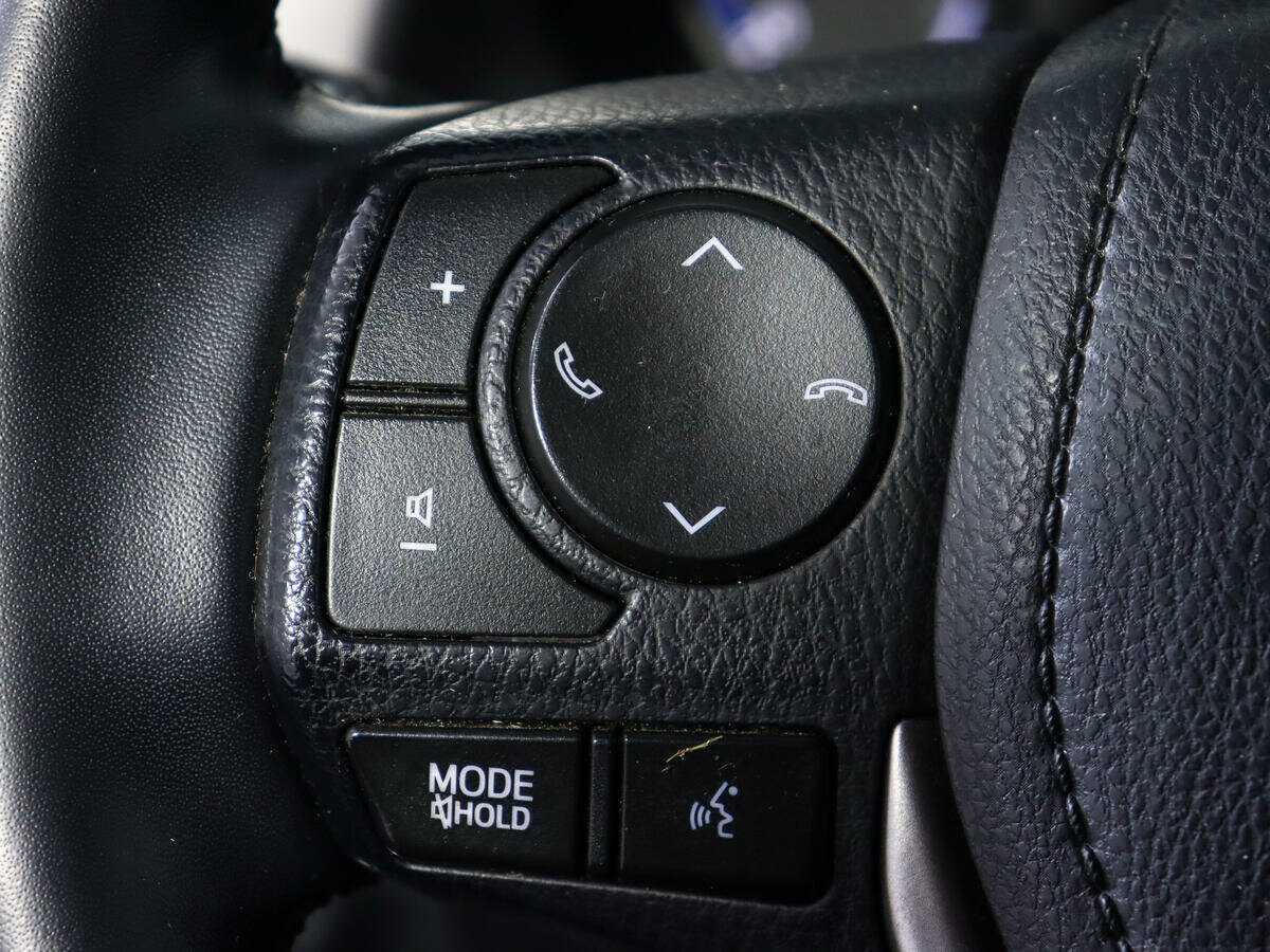 Toyota RAV4 2018 года с пробегом. Фото: #20