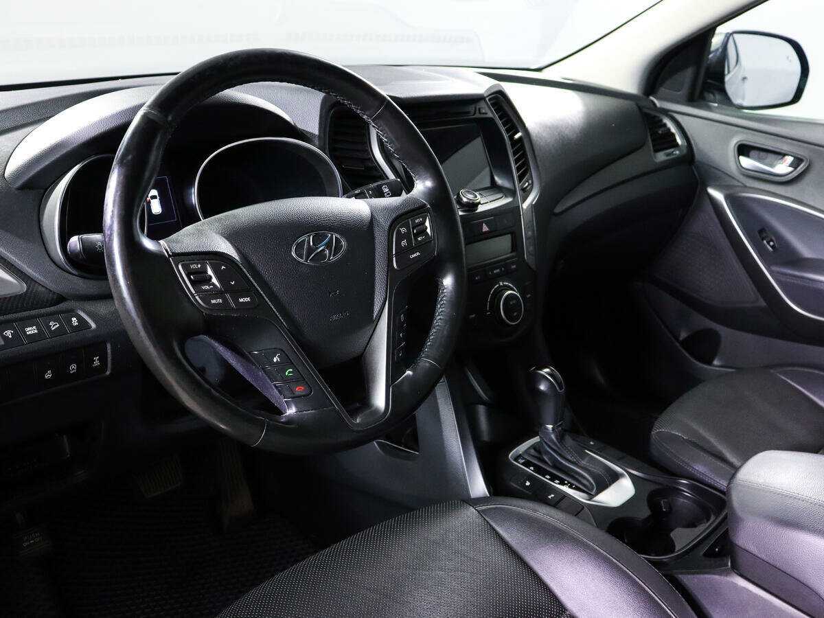 Hyundai Santa Fe 2018 года с пробегом. Фото: #13