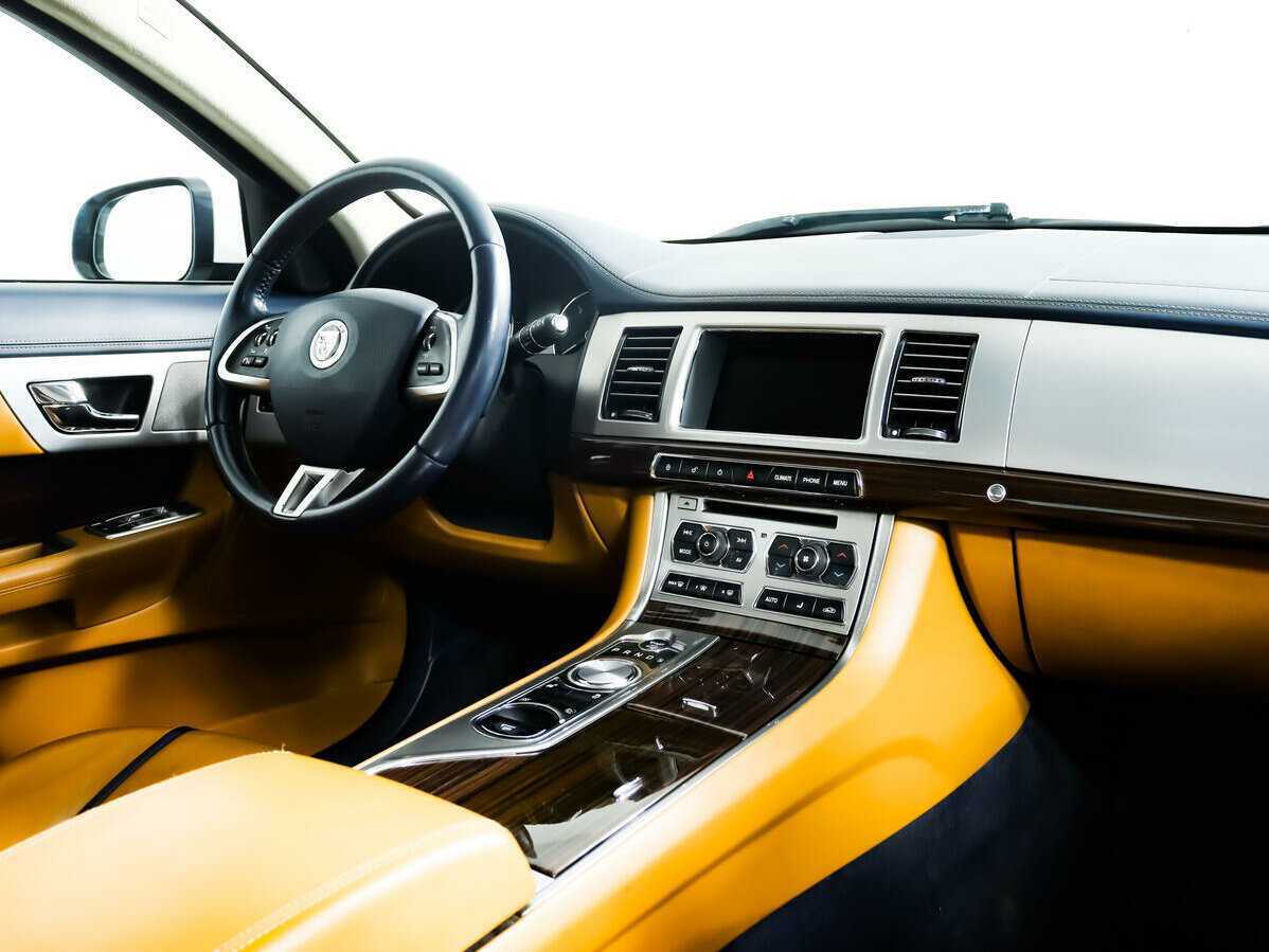 Jaguar XF 2012 года с пробегом. Фото: #6