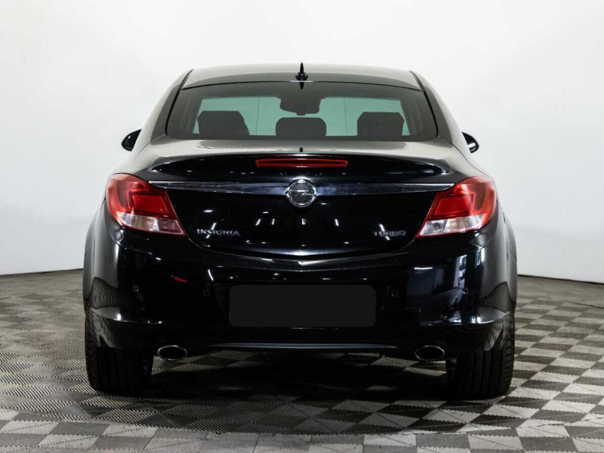 Б/У Опель Инсигния 2013 года. Фото: #4