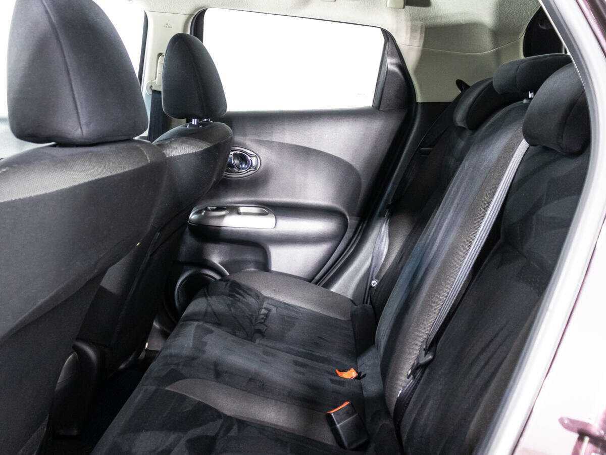 Б/У Ниссан Жук 2013 года. Фото: #9