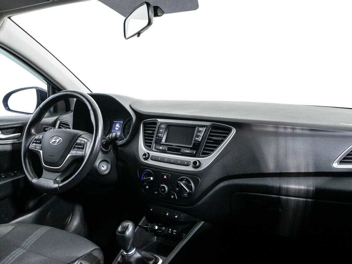 Б/У Хендай Солярис 2017 года. Фото: #8