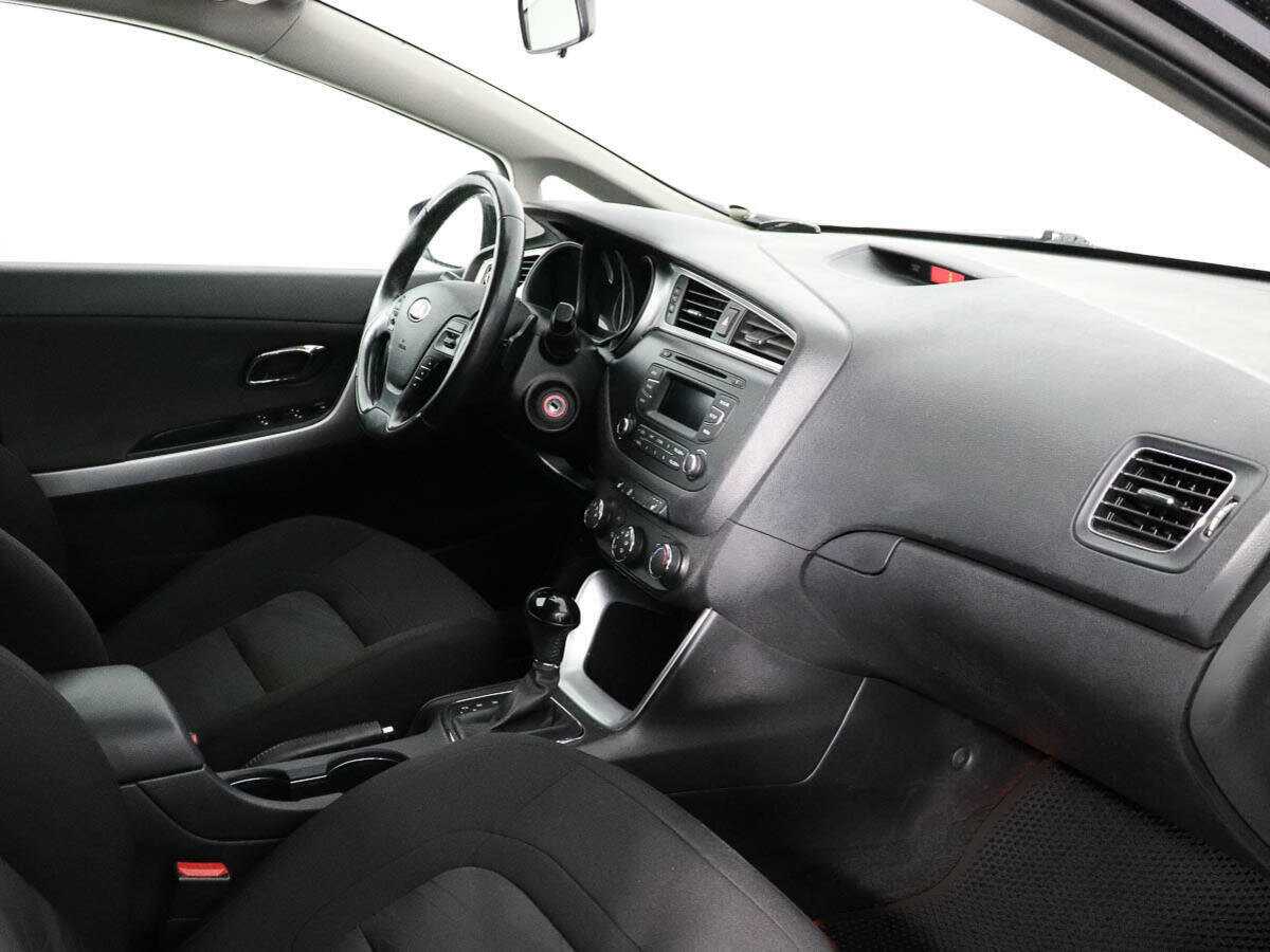 Б/У Киа Сид 2016 года. Фото: #8