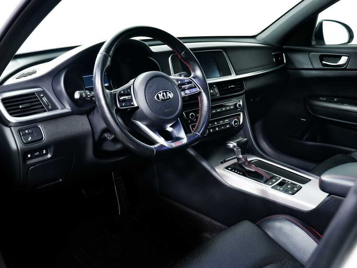 Kia Optima 2018 года с пробегом. Фото: #12