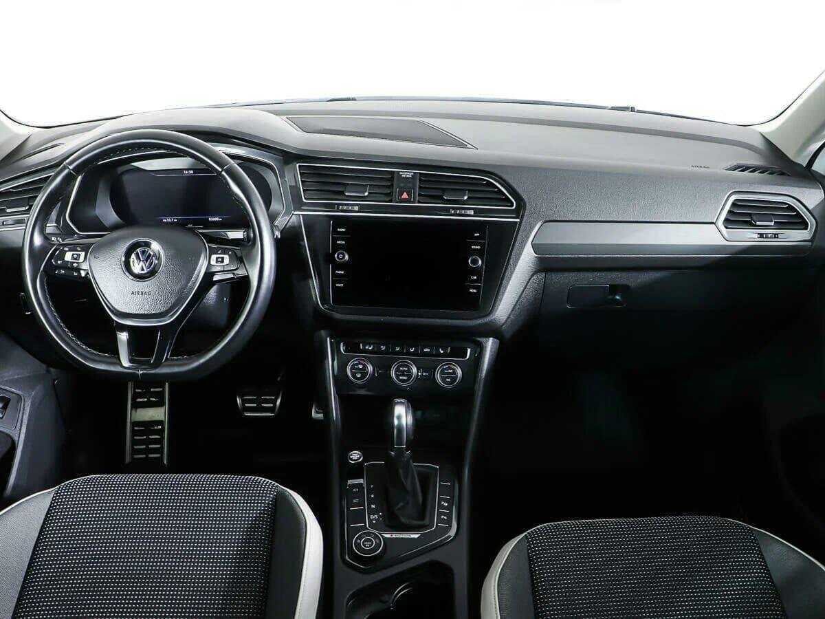 Volkswagen Tiguan 2018 года с пробегом. Фото: #11