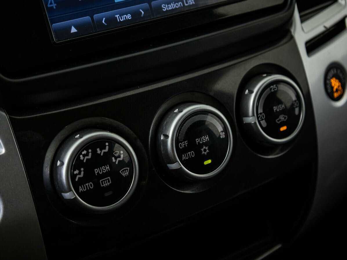 Mitsubishi Pajero Sport 2015 года с пробегом. Фото: #16