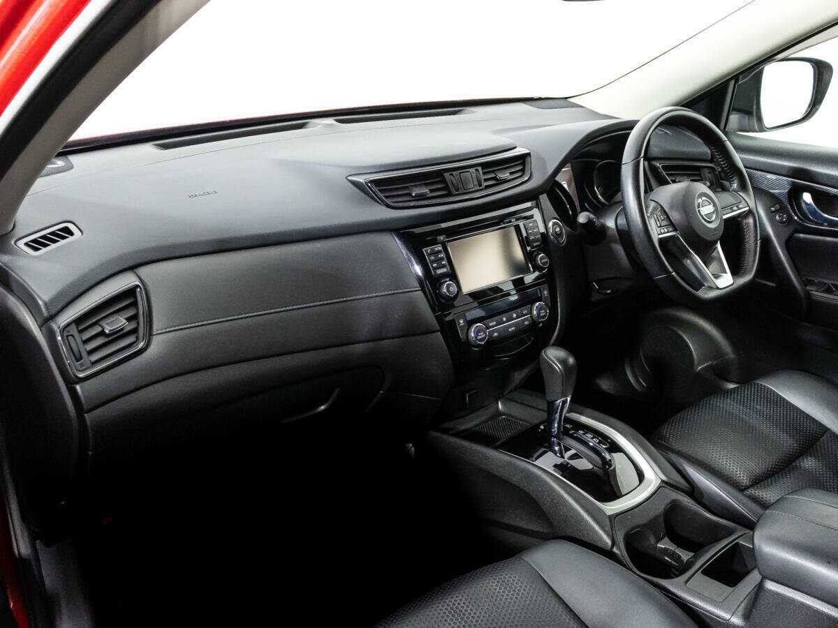 Nissan X-Trail 2018 года с пробегом. Фото: #8