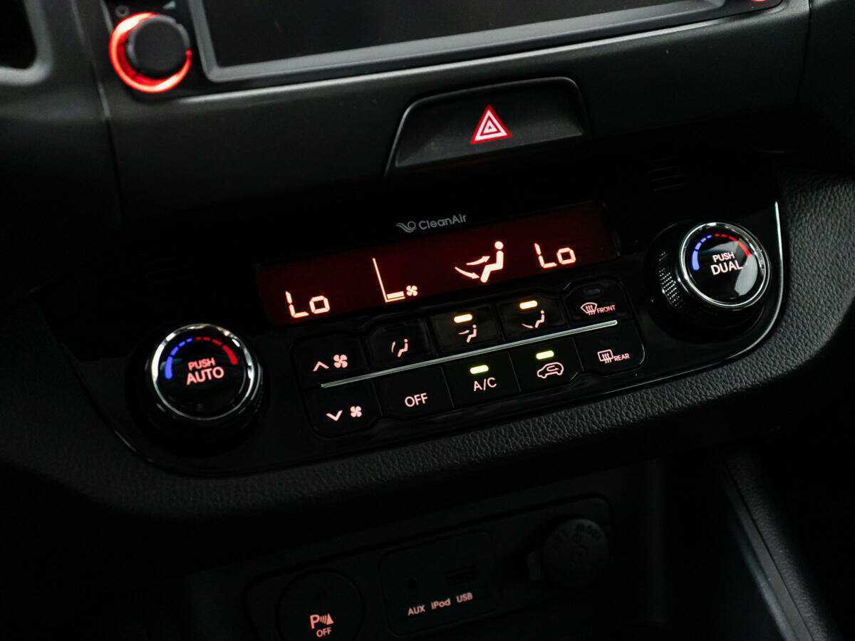 Б/У Киа Спортейдж 2013 года. Фото: #15