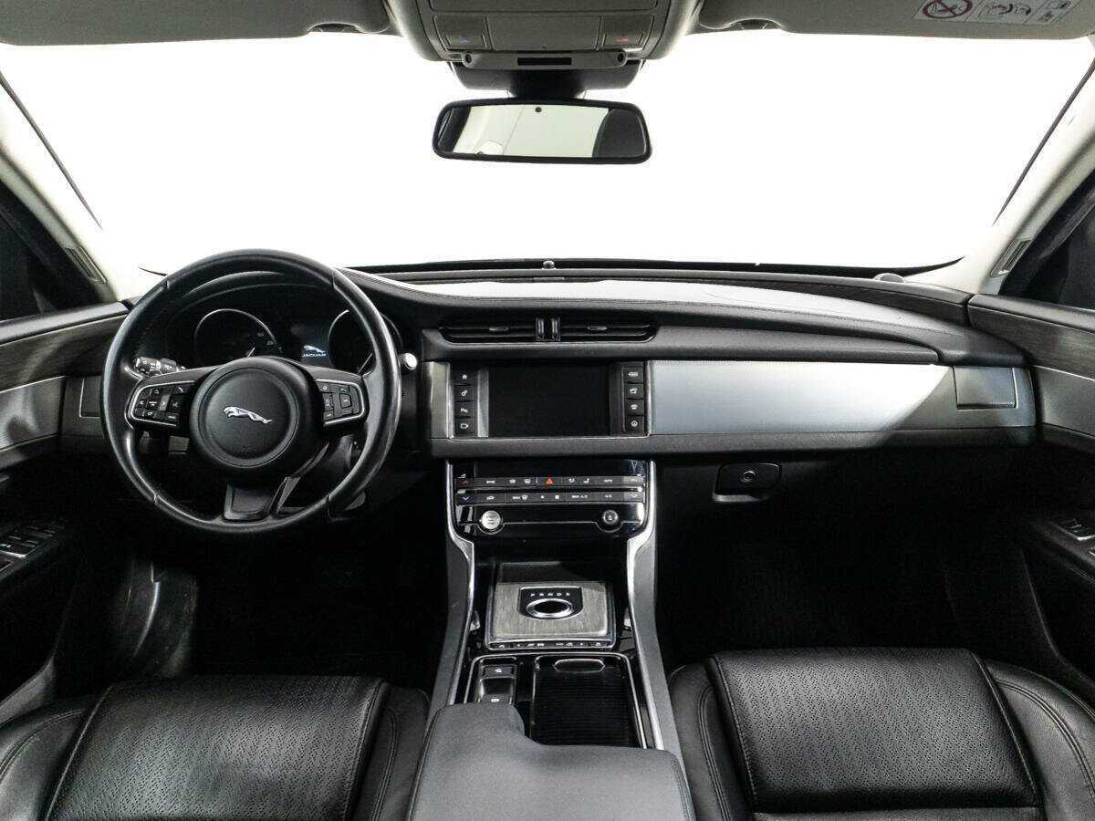 Jaguar XF 2016 года с пробегом. Фото: #12