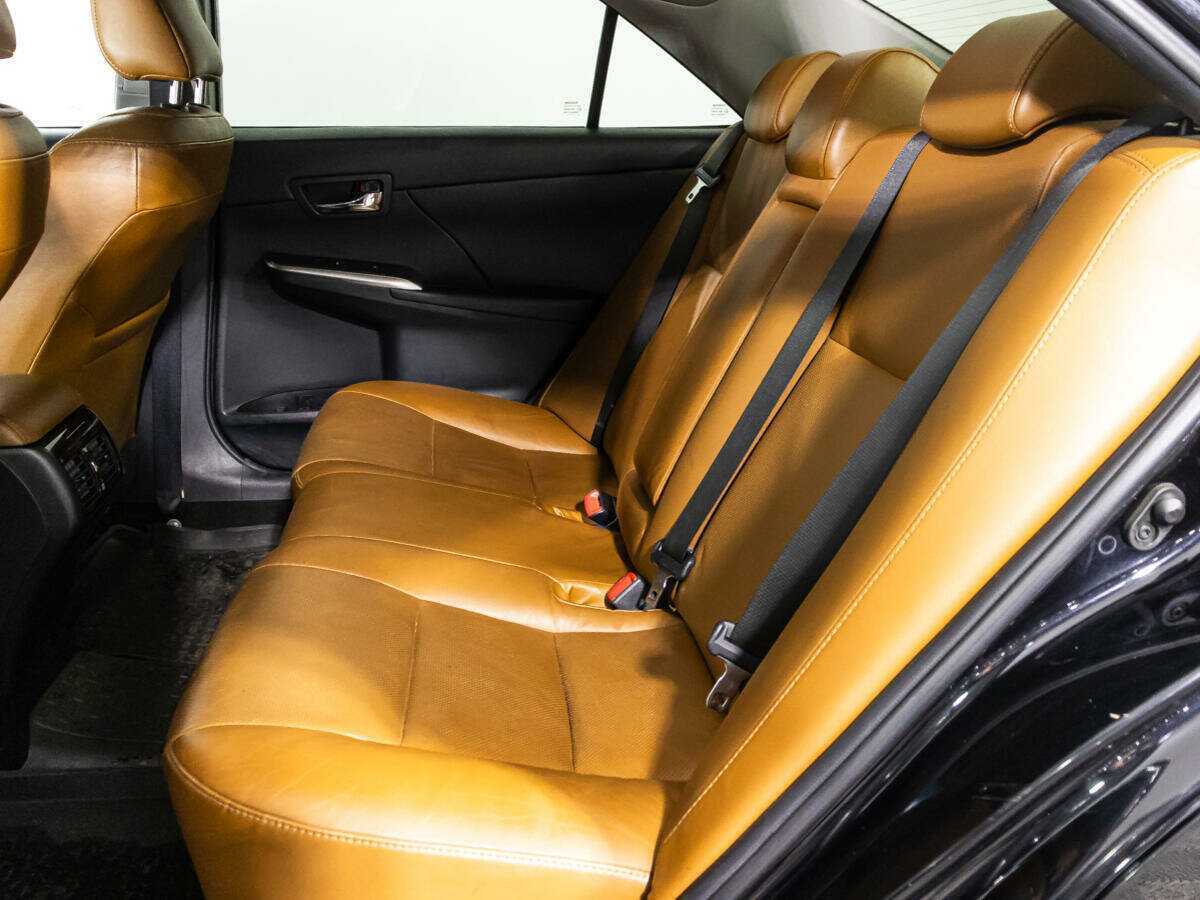 Toyota Camry 2016 года с пробегом. Фото: #9