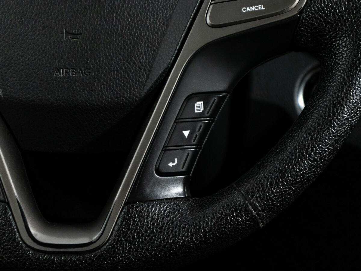 Hyundai Santa Fe 2017 года с пробегом. Фото: #25