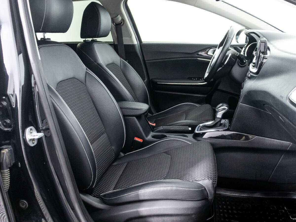 Б/У Киа Сид 2019 года. Фото: #14