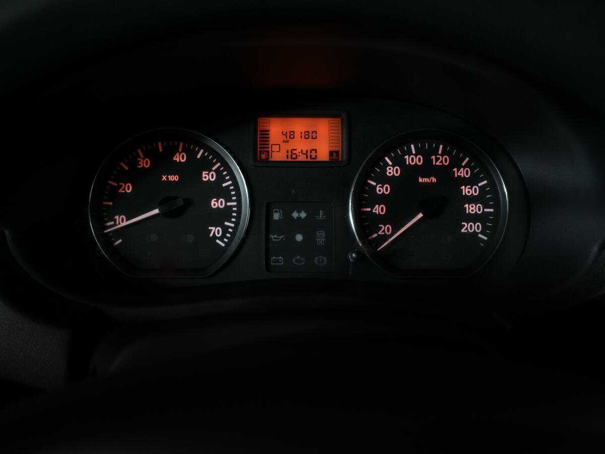 Б/У Ниссан Альмера 2016 года. Фото: #9