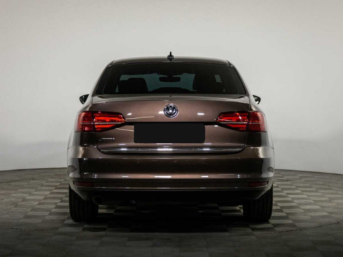 Б/У Фольксваген Джетта 2016 года. Фото: #4