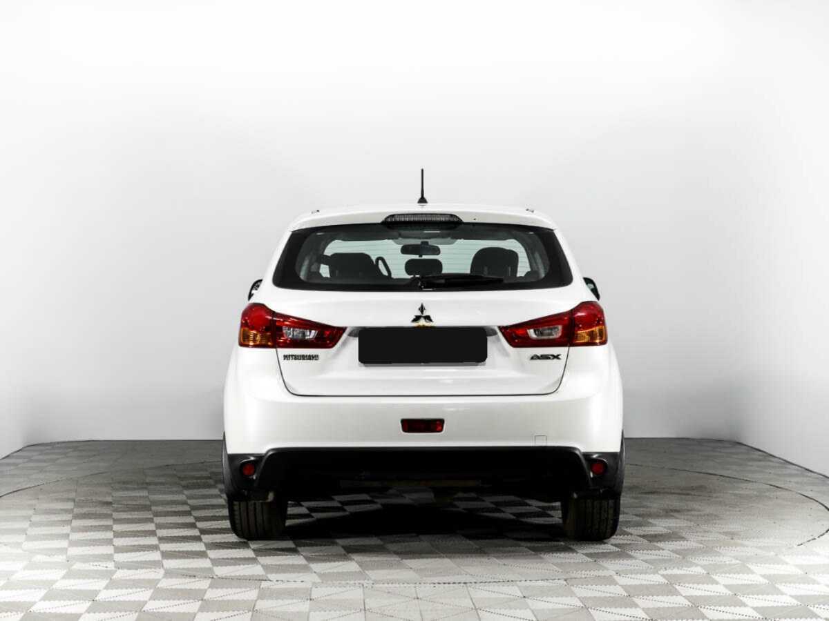 Б/У Митсубиши АС-Икс 2014 года. Фото: #5