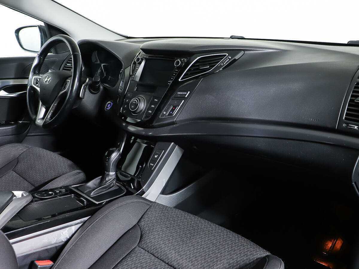 Б/У Хендай ай40 2013 года. Фото: #8