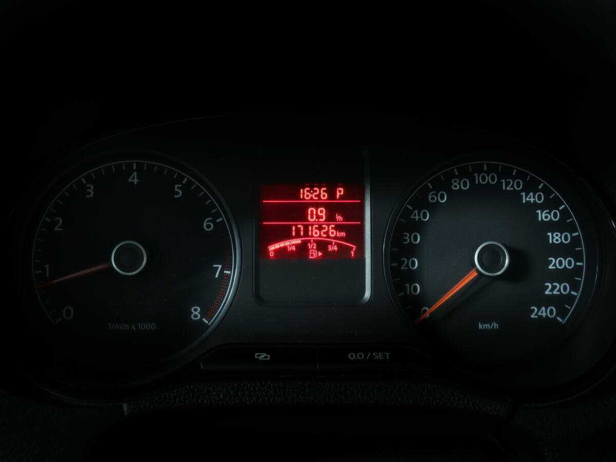 Б/У Фольксваген Поло 2012 года. Фото: #10