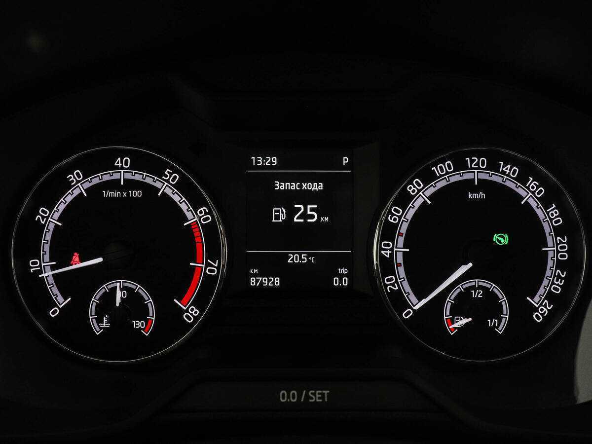 Б/У Шкода Октавия 2018 года. Фото: #10