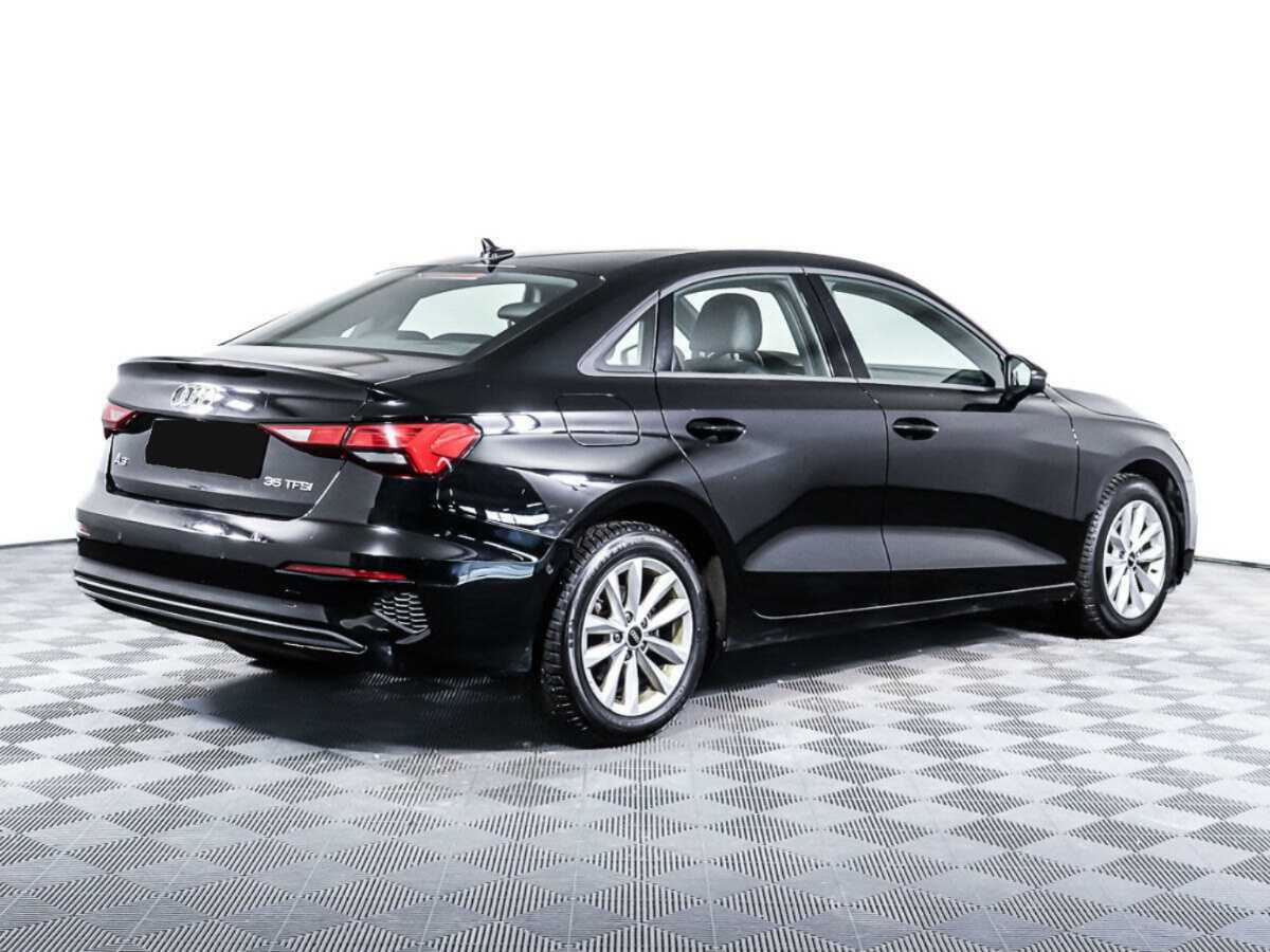 Audi A3 2021 года с пробегом. Фото: #3