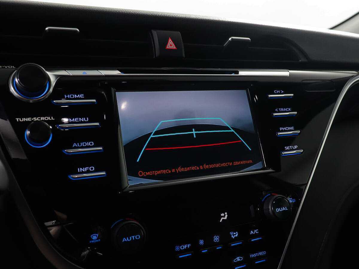 Toyota Camry 2020 года с пробегом. Фото: #15