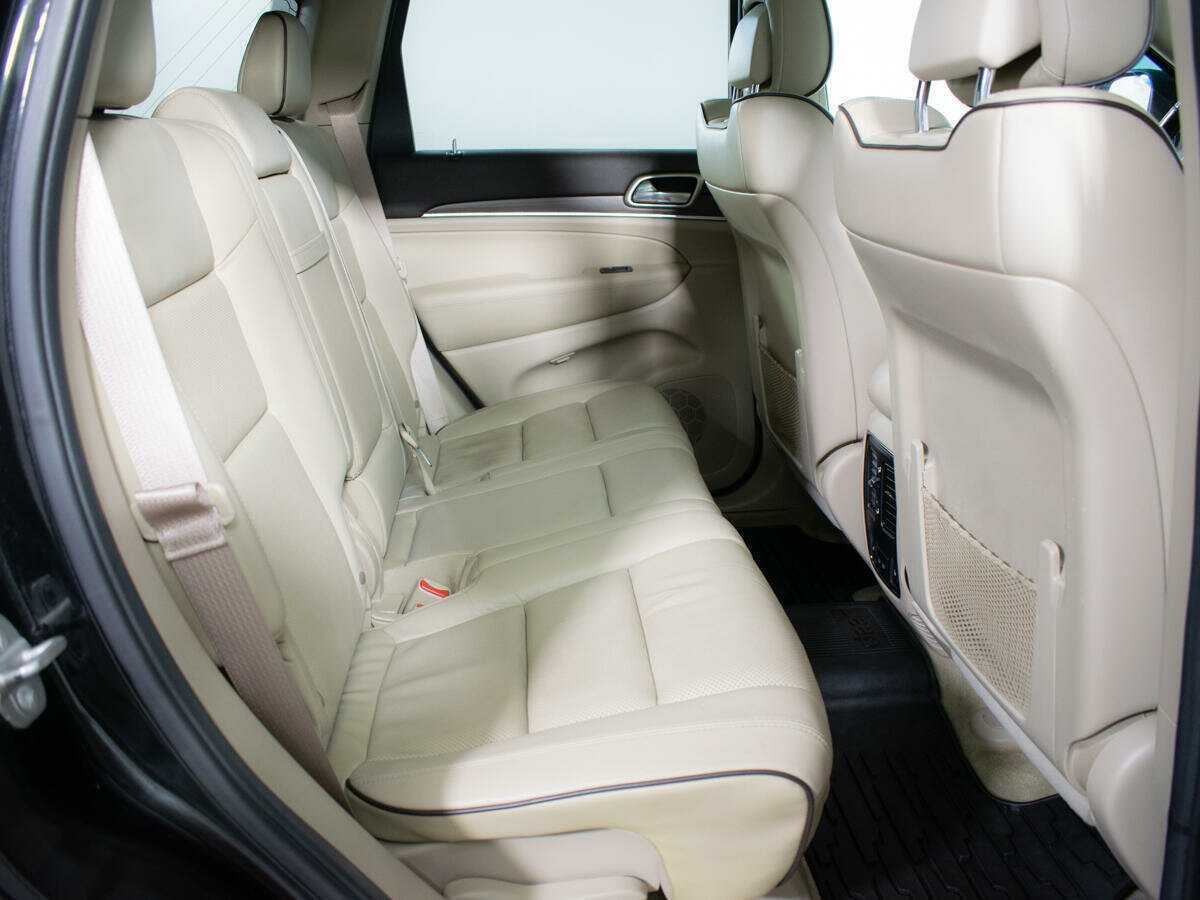 Jeep Grand Cherokee 2013 года с пробегом. Фото: #9